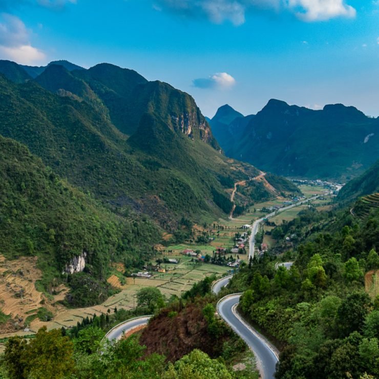 A Springtime Tour of Northern Vietnam’s Blossom-Adorned Landscapes